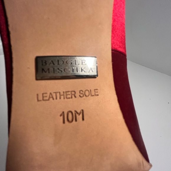 Badgley Mischka Red Satin Crystal Bow Peep Toe Stiletto Heels Size 10 - Picture 15 of 15